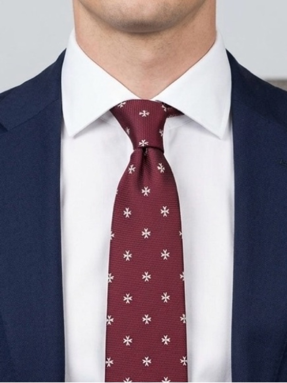 Vintage Pure Silk Maroon Maltese Cross Jacquard Necktie Burgundy SMOM